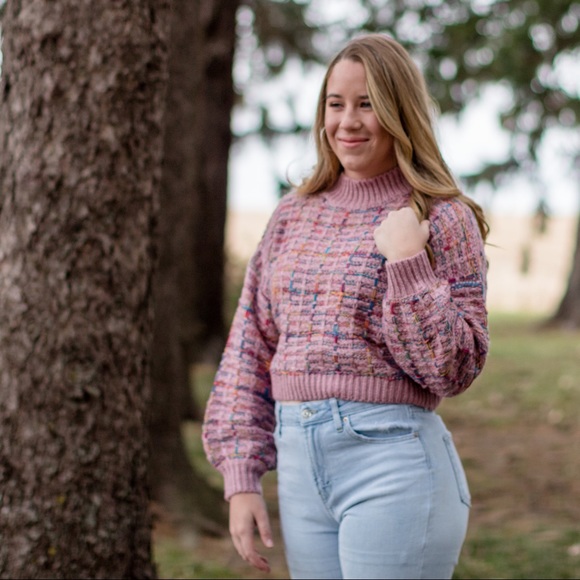 Light pink cropped sweater - Picture 2 of 3